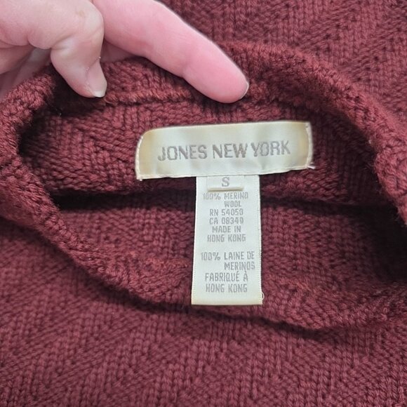 Jones New York 100% Merino Wool Burgundy Sleeveless Round Neck Sweater Tank SM - Picture 7 of 9